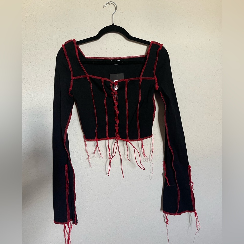 Long Sleeve Cropped Top